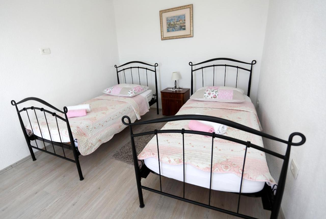 Holiday Home Miklica Klis Exterior foto