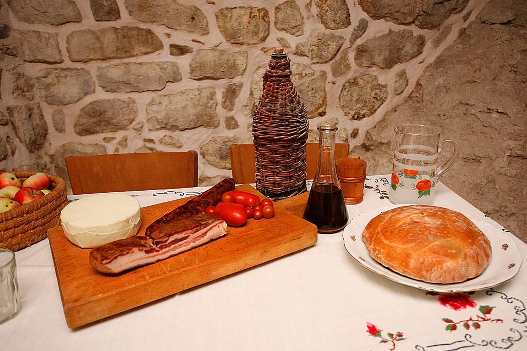 Holiday Home Miklica Klis Exterior foto